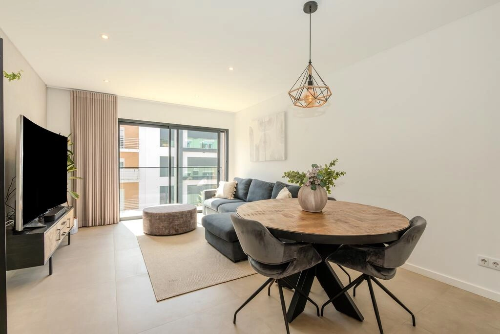 Modernes Neubau-Apartment im Herzen von Almancil Modernes Neubau-Apartment im Herzen von Almancil