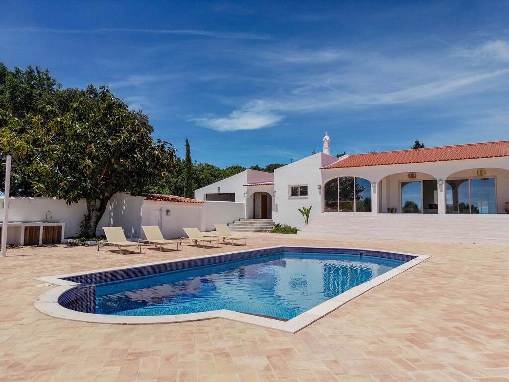 Moradia T4 com Vista Mar à Venda em Quinta das Raposeiras Moradia T4 com Vista Mar à Venda em Quinta das Raposeiras