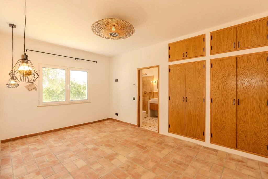 Moradia T4 com Vista Mar à Venda em Quinta das Raposeiras Moradia T4 com Vista Mar à Venda em Quinta das Raposeiras