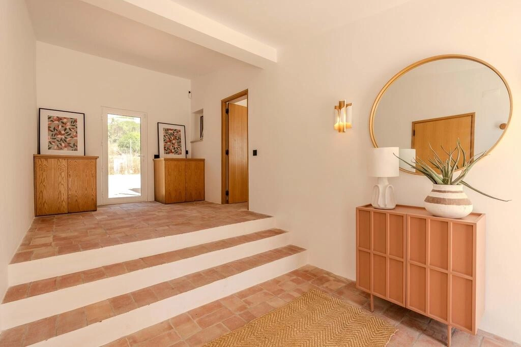 Moradia T4 com Vista Mar à Venda em Quinta das Raposeiras Moradia T4 com Vista Mar à Venda em Quinta das Raposeiras