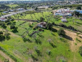 Large Plot with Ruin and Build Potential in Boliqueime, Loul