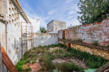 Moradia de 4 Quartos em Projeto á venda em Estoi