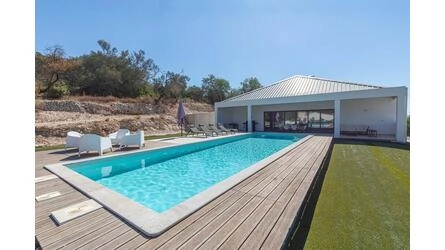 Moradia de Luxo T4 á Venda em Loulé