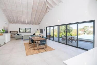 Moradia de Luxo T4 á Venda em Loulé