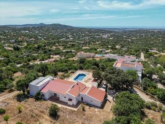 4 Schlafzimmer Villa mit Meerblick Quinta das Raposeiras
