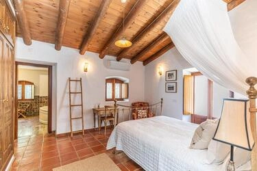 4 Bedroom Villa with Guest Annex For Sale in São Brás de Alp