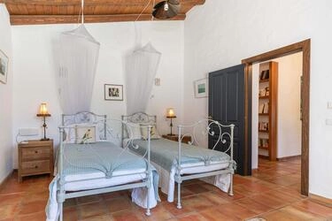 4 Bedroom Villa with Guest Annex For Sale in São Brás de Alp