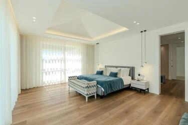 Luxusvilla mit 6 Schlafzimmern in Almancil